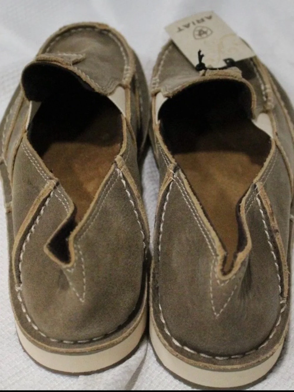 NWT Ariat Cruiser Slip-On Leather Shoes Brown Bomber Size 8
